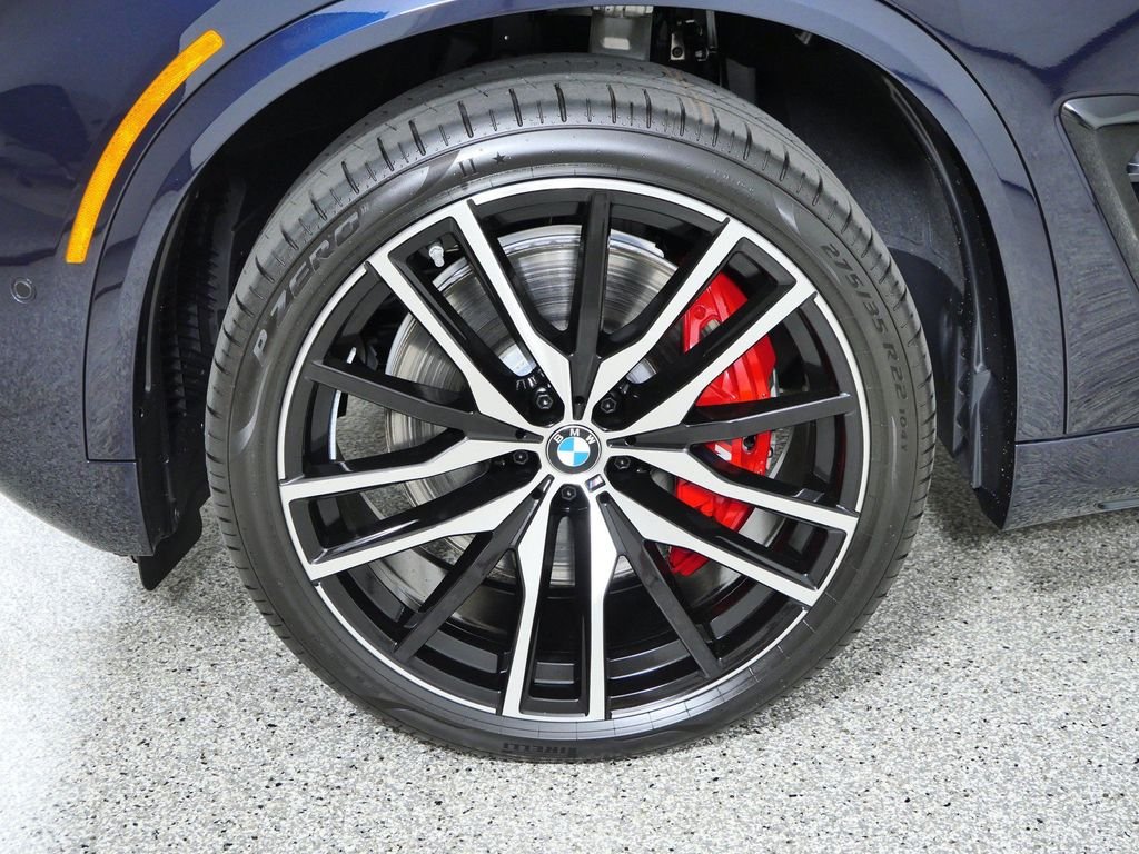 2026 BMW X5 M60i - Photo 17