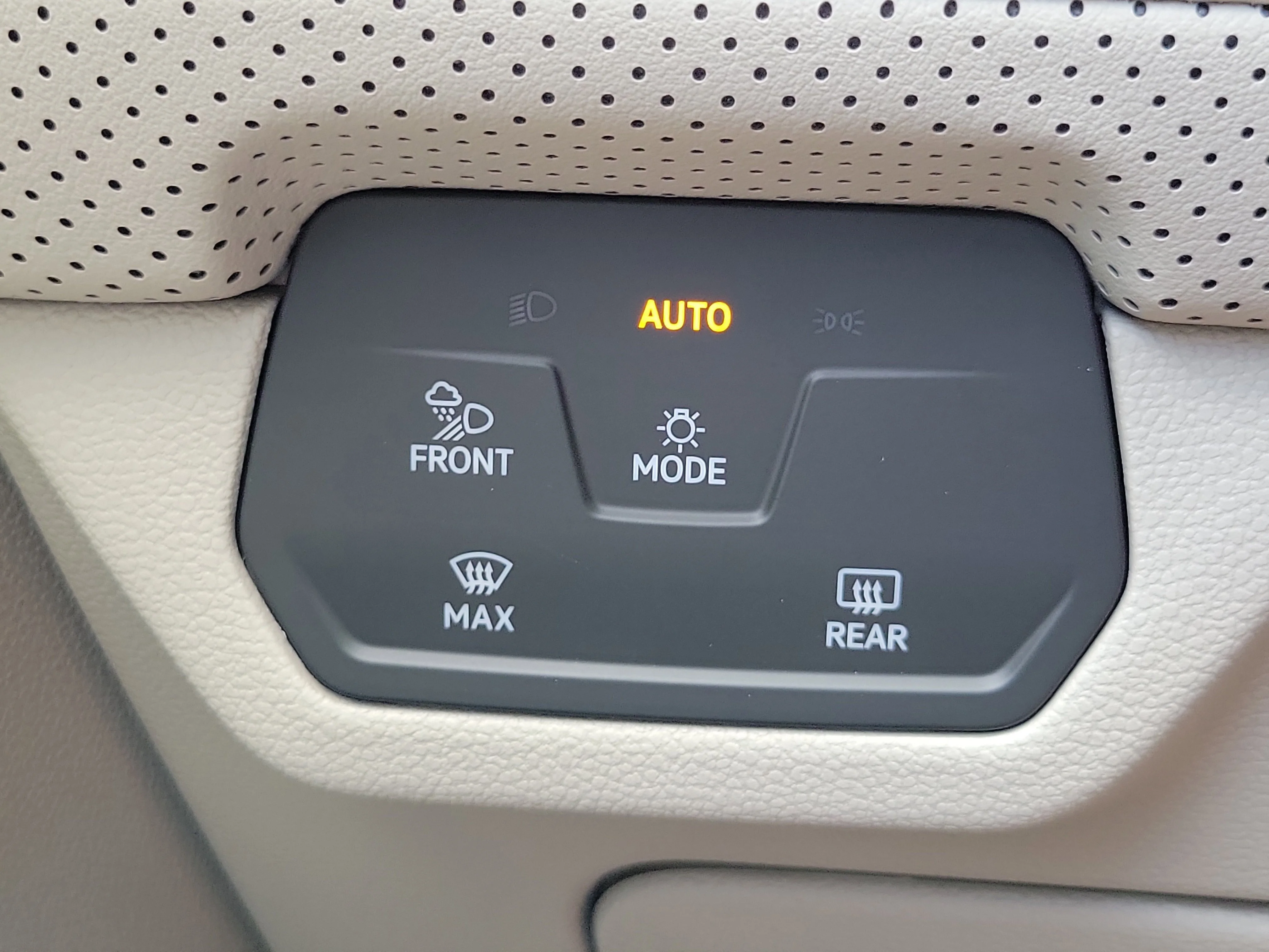 2026 Volkswagen Atlas SEL Premium R-Line - Photo 24