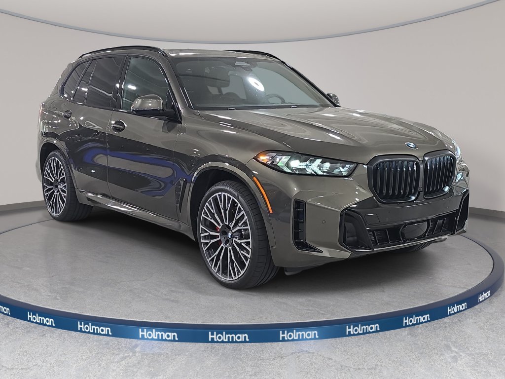 Used 2026 Manhattan Green Metallic BMW xDrive40i image 2
