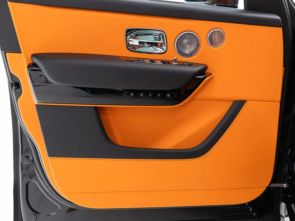New 2026 Black Diamond Rolls-Royce  image 12
