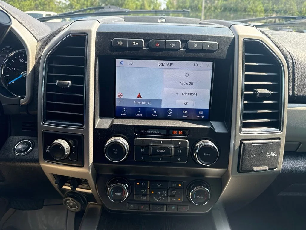 Used 2020 Gray Ford Lariat image 4