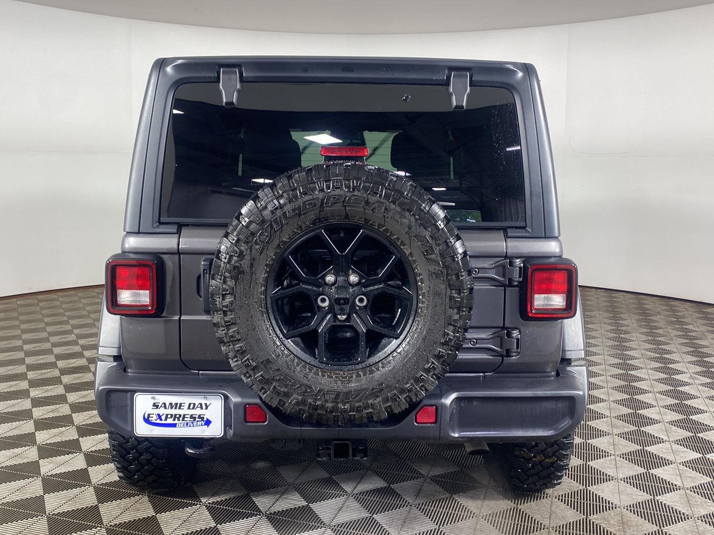 Used 2026 Granite Crystal Metallic Clear Jeep 4-Door Willys 4x4 image 18