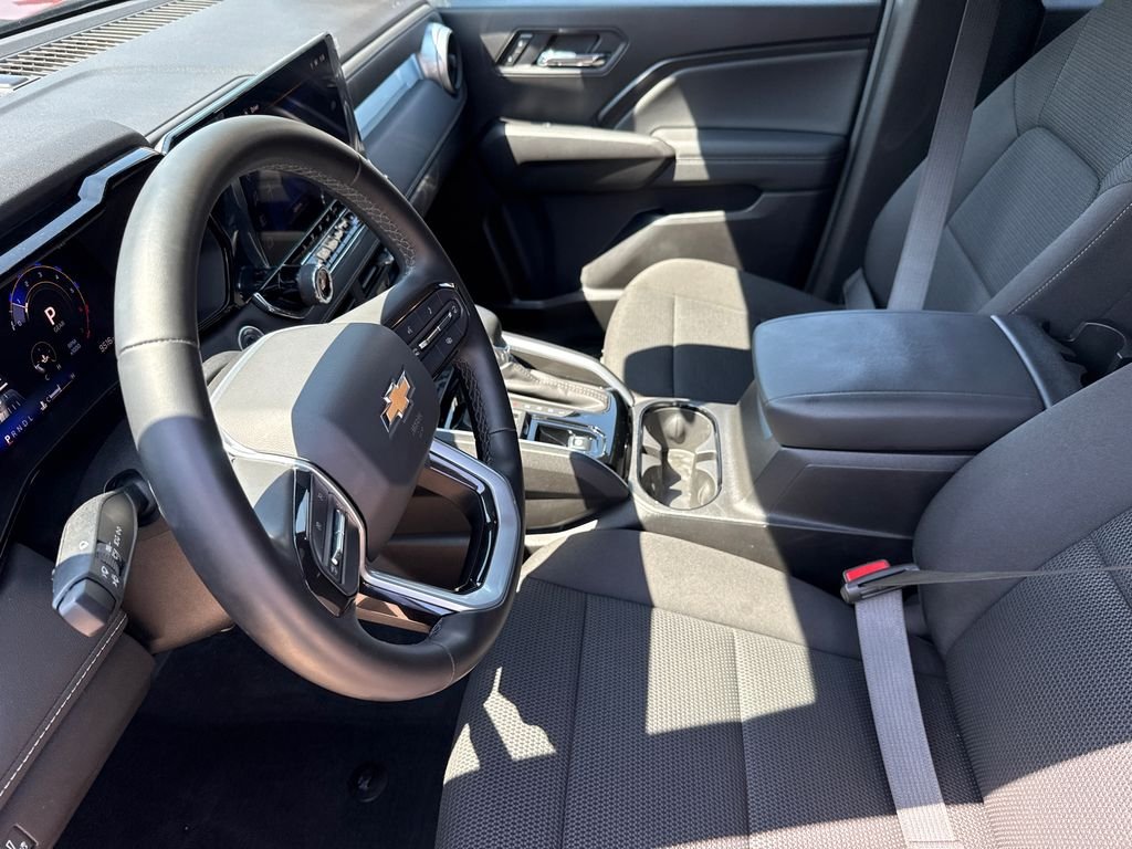 Used 2025 Red Chevrolet LT image 18