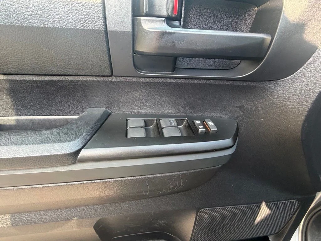 Used 2020 Silver Toyota SR image 20
