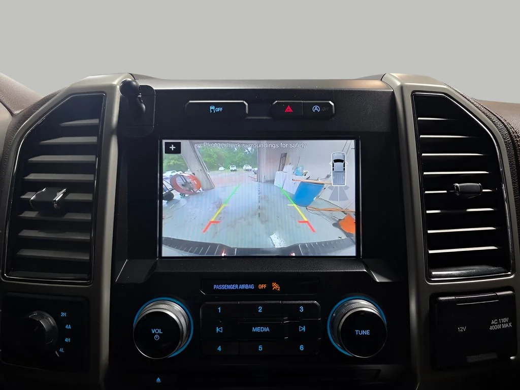 Used 2018 White Platinum Ford King Ranch image 26