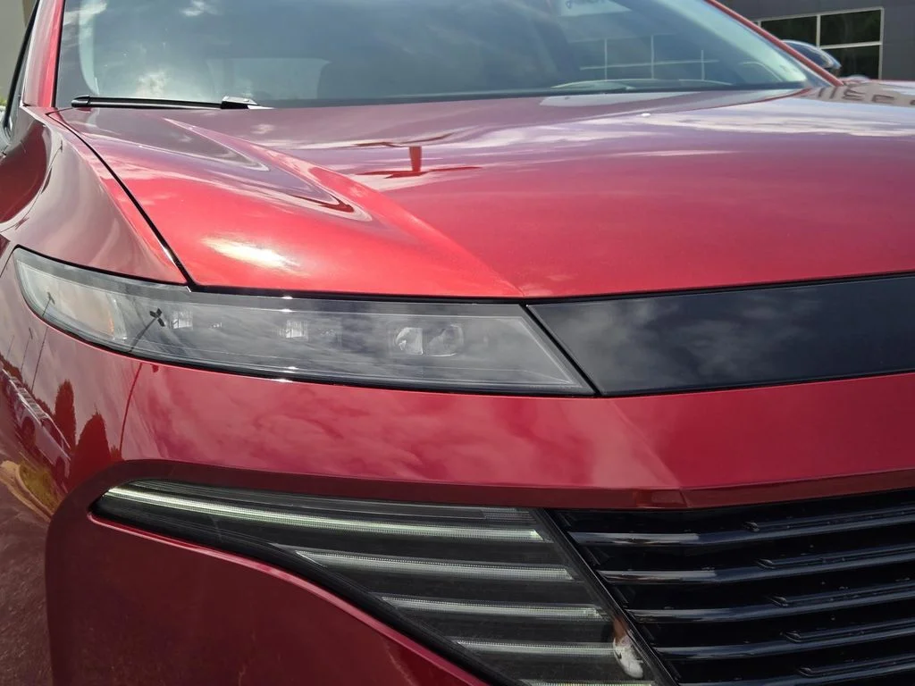 New 2026 Scarlet Ember Tintcoat Nissan Platinum image 2