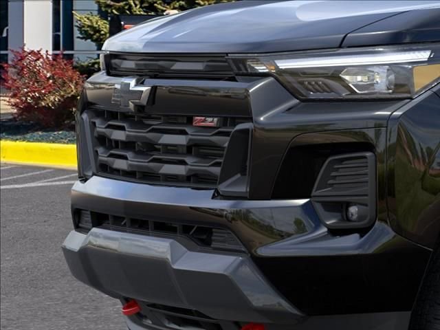 2026 Chevrolet Colorado Z71 - Photo 13