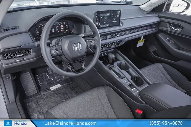 New 2026 Urban Gray Pearl Honda SE image 15