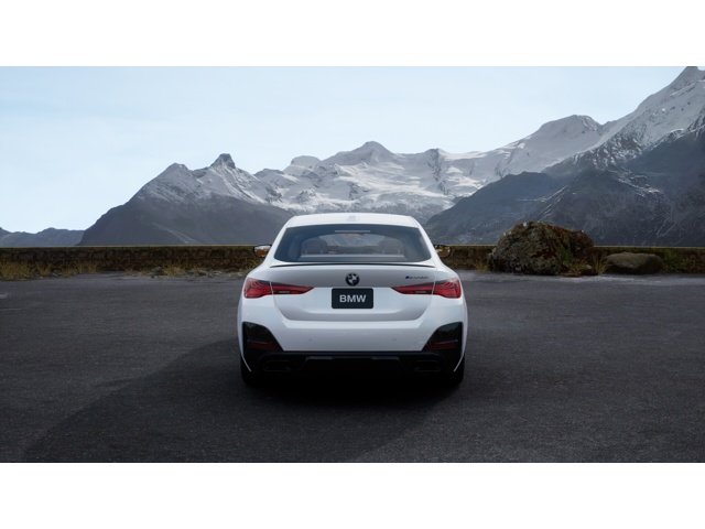 New 2026 Mineral White Metallic BMW M440i image 5