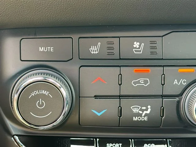 New 2026 Vapor Gray Exterior Paint Dodge GT Plus HEMI V8 image 21