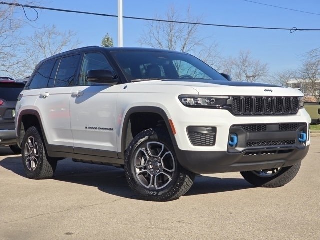Used 2022 Jeep Grand Cherokee Trailhawk 4xe with VIN 1C4RJYC6XN8757029 for sale in Centerville, OH