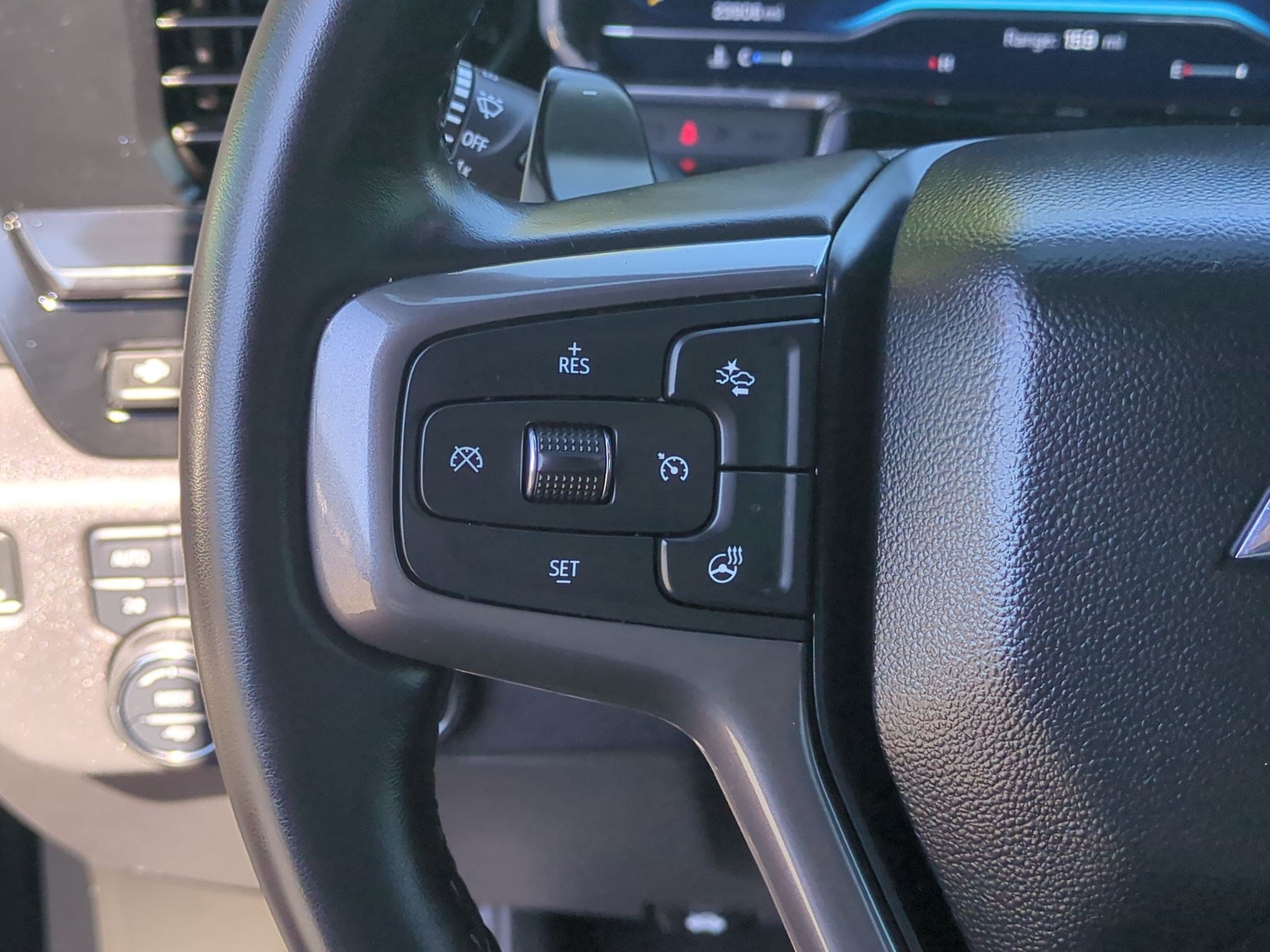 2025 Chevrolet Silverado 1500 ZR2 - Photo 18