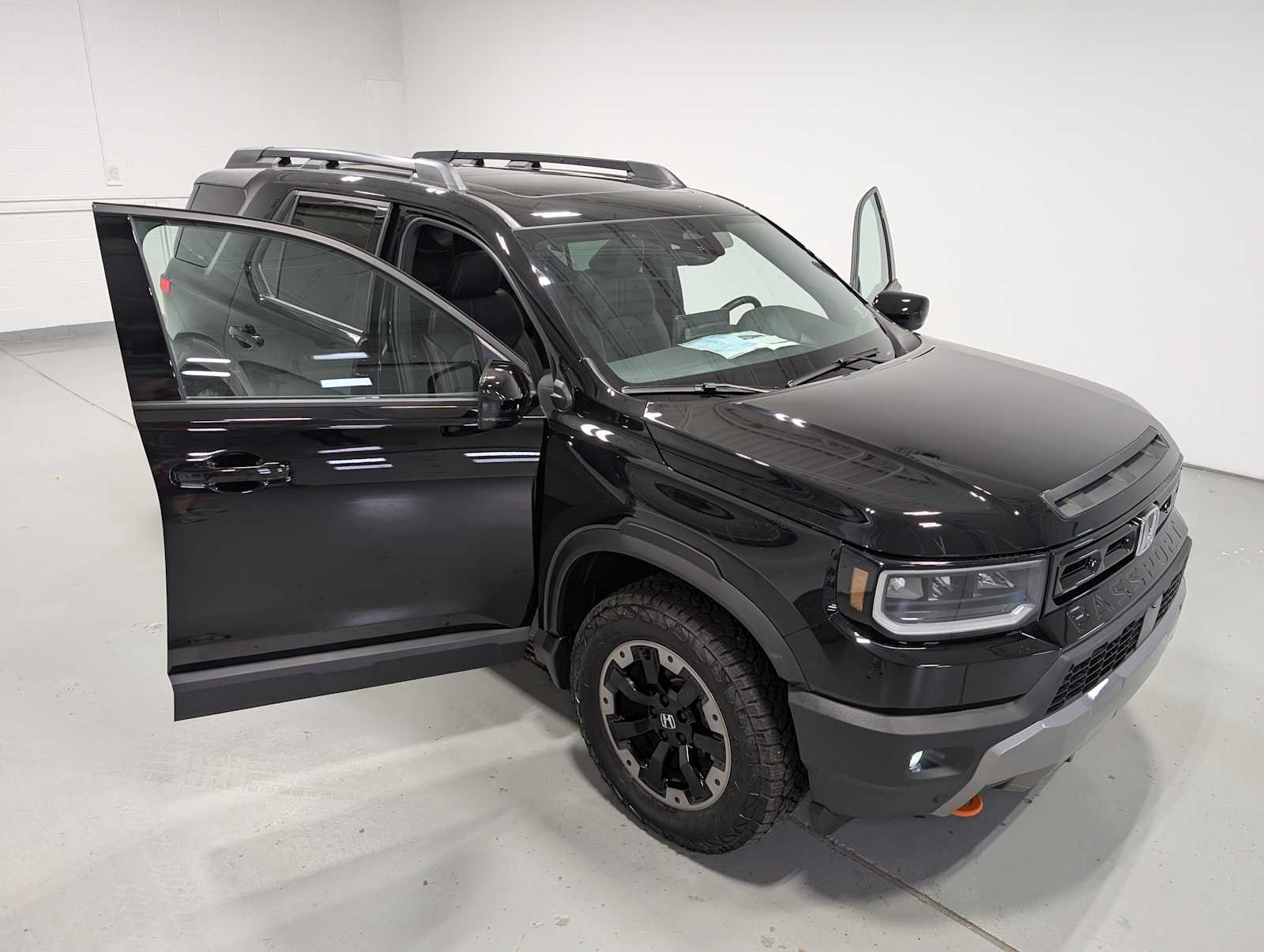 New 2026 Crystal Black Pearl Honda TrailSport Elite image 14