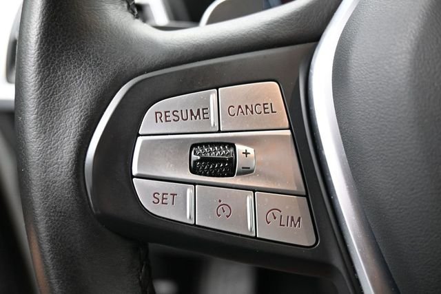Used 2024 White BMW sDrive30i image 21