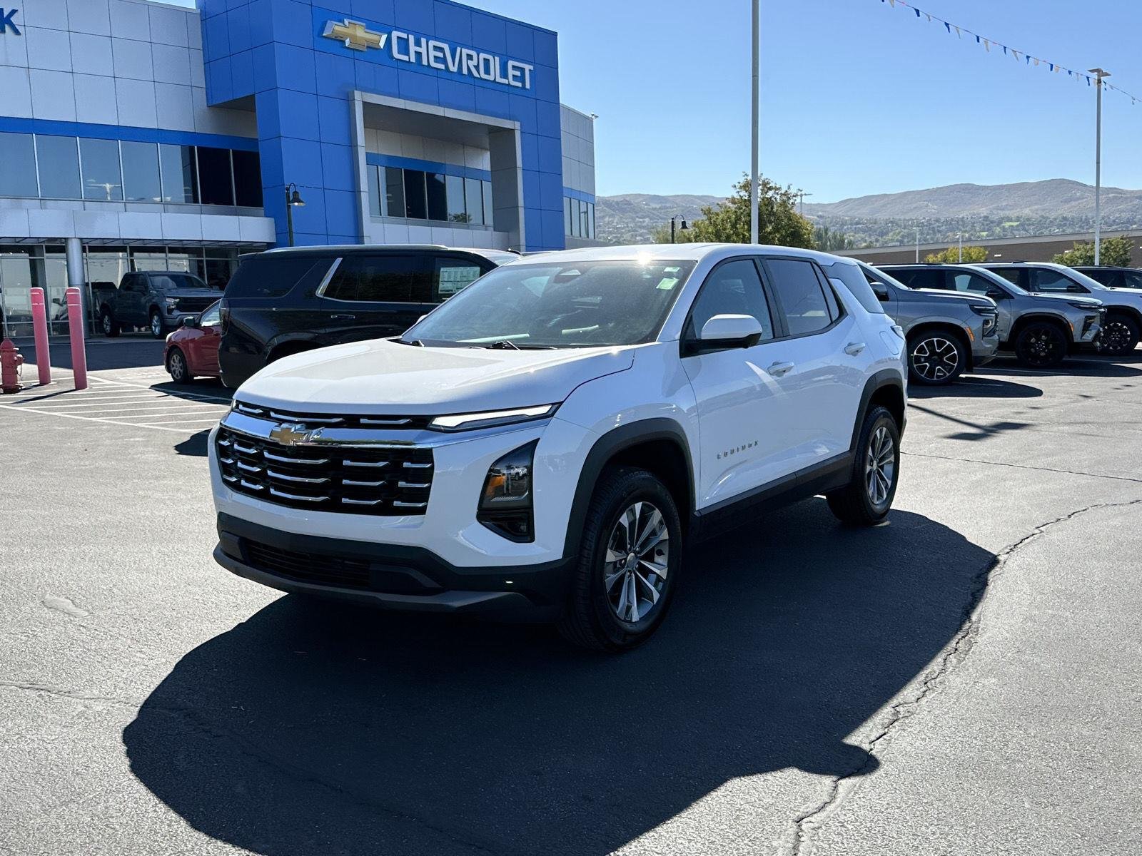 2025 Chevrolet Equinox LT - Photo 9