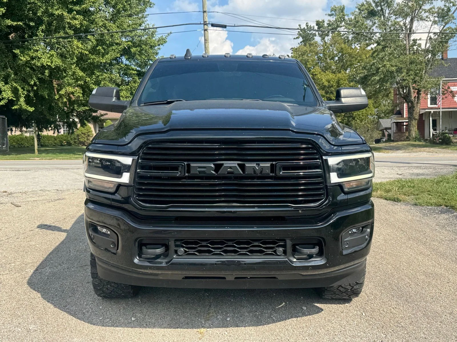 Used 2022 Black Ram Laramie image 9