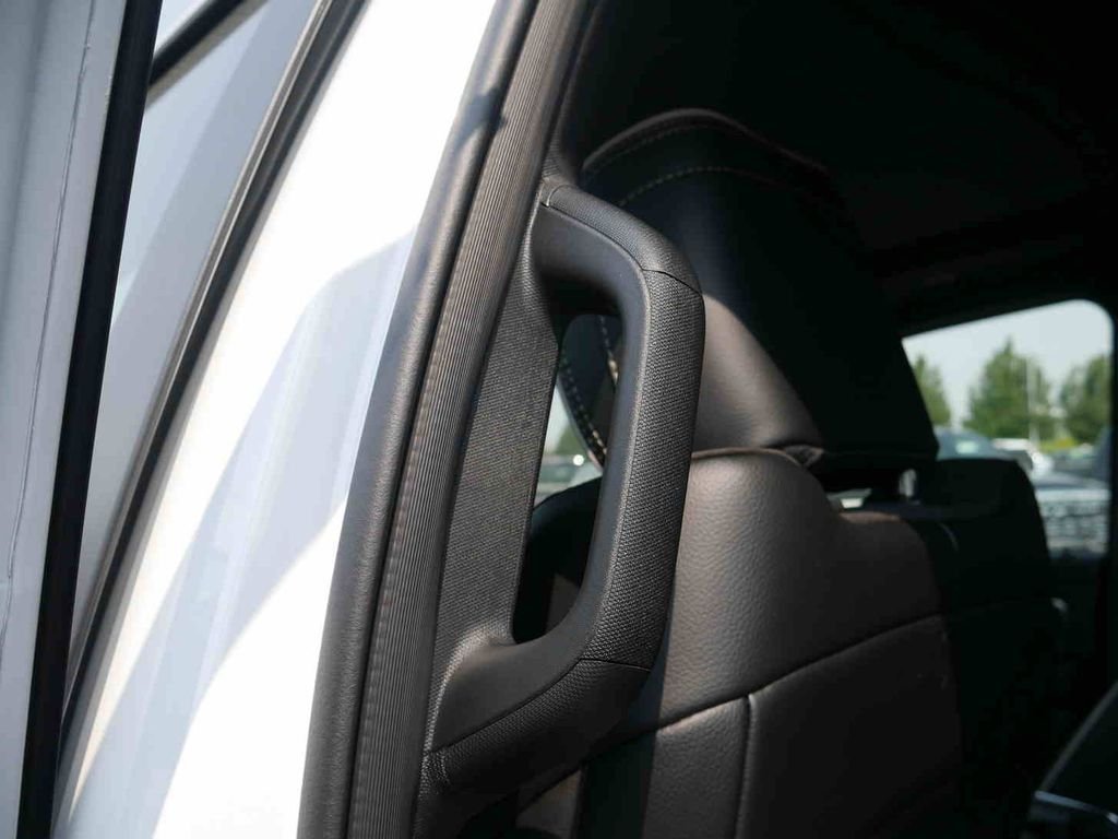 2026 RAM 1500 Laramie - Photo 20