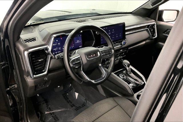 Used 2024 Onyx Black GMC Elevation image 15