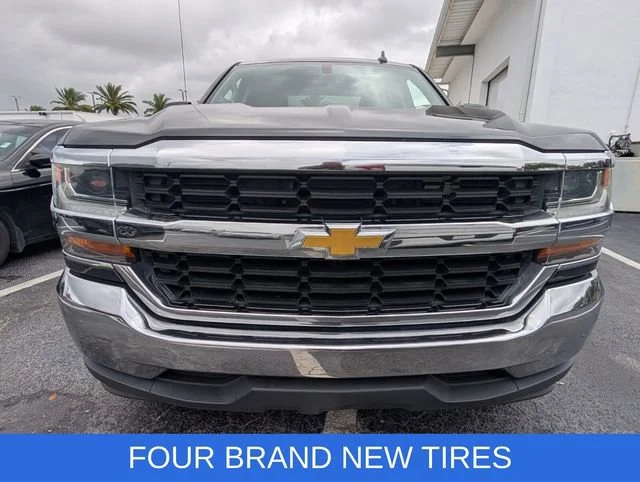 Used 2018 Chevrolet Silverado 1500 LT with VIN 1GCRCREC3JZ182358 for sale in Lauderhill, FL