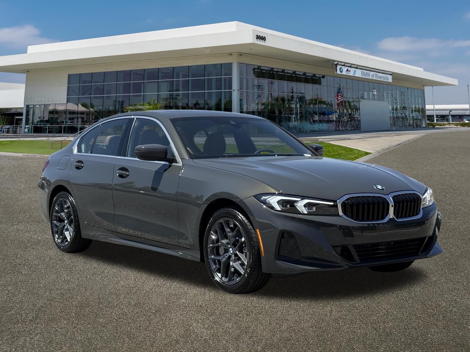 New 2026 Dravit Grey Metallic BMW 330i xDrive image 2