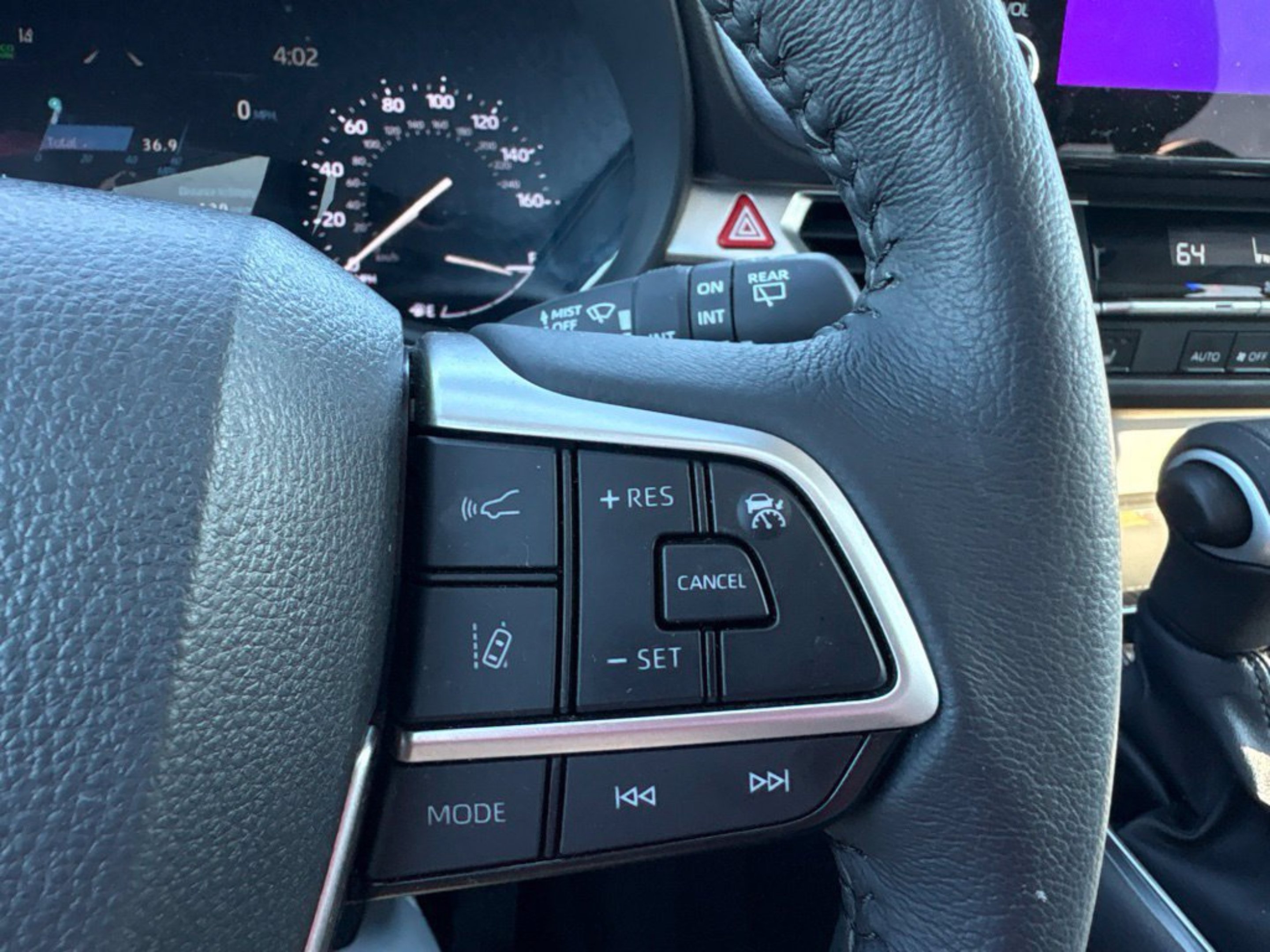 Used 2025 Pearl Toyota XLE image 12