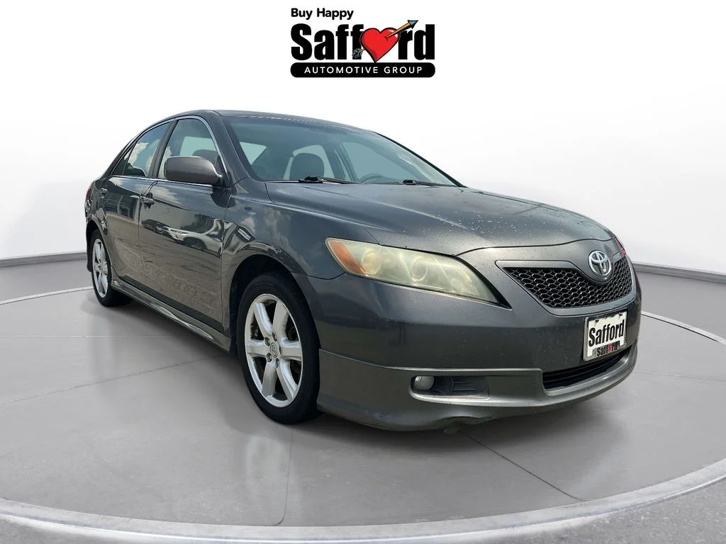 Used 2007 Gray Toyota SE image 6