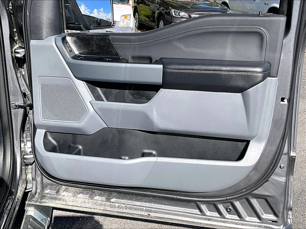 Used 2023 Gray Metallic Ford XLT image 12