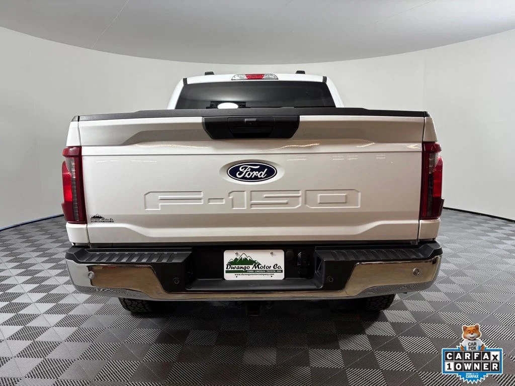 Used 2025 Oxford White Ford XLT image 9
