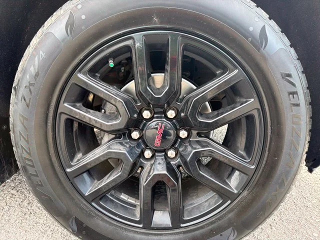 Used 2022 Black GMC Elevation image 13