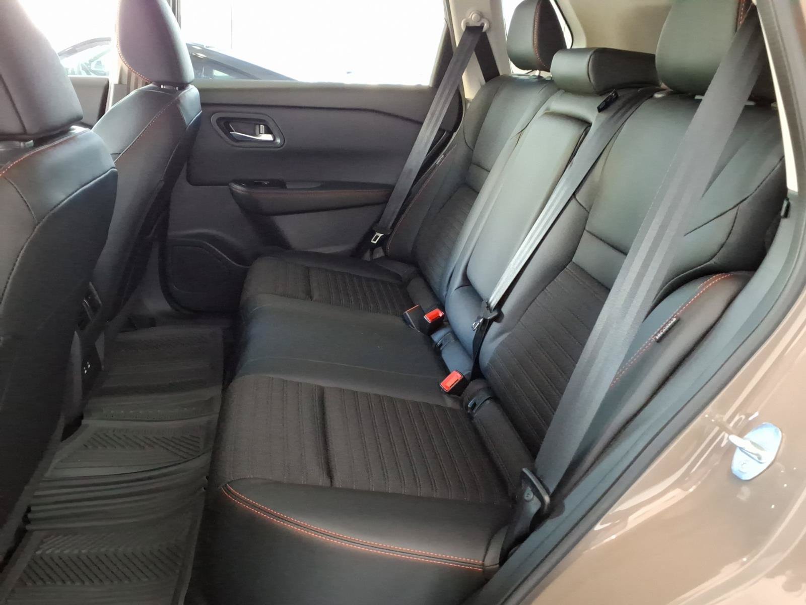 2025 Nissan Rogue Rock Creek - Photo 13