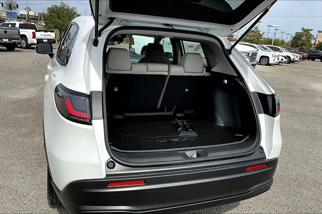 New 2026 Honda HR-V LX 4D Sport Utility