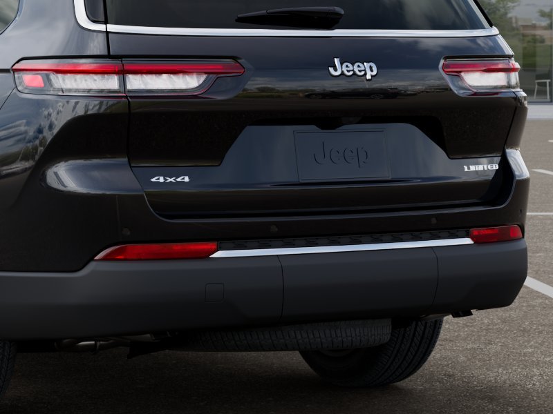 New 2026 Diamond Black Crystal Pearlcoat Jeep Limited image 52