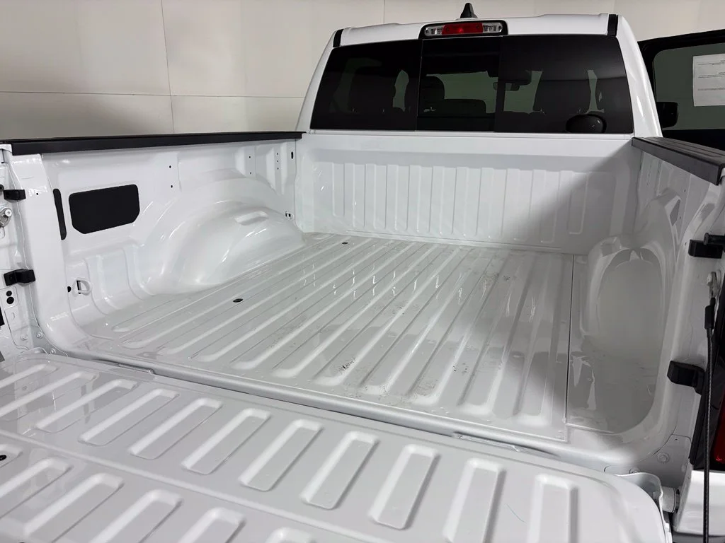 New 2027 White Ram Tradesman image 13