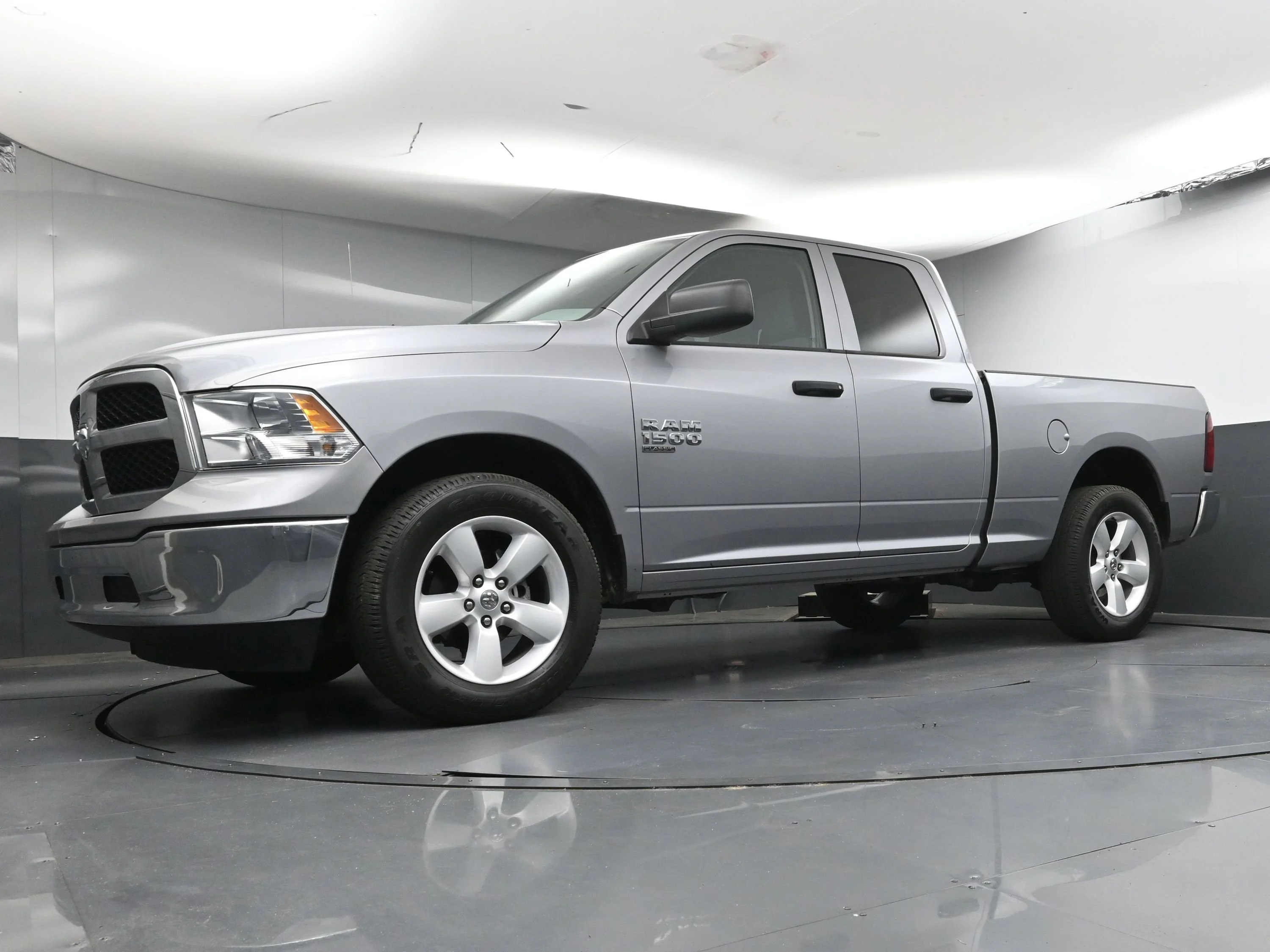 Used 2024 Billet Silver Metallic Clearcoat Ram SLT image 20