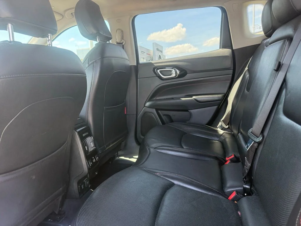 Used 2022 Black Jeep Trailhawk image 23