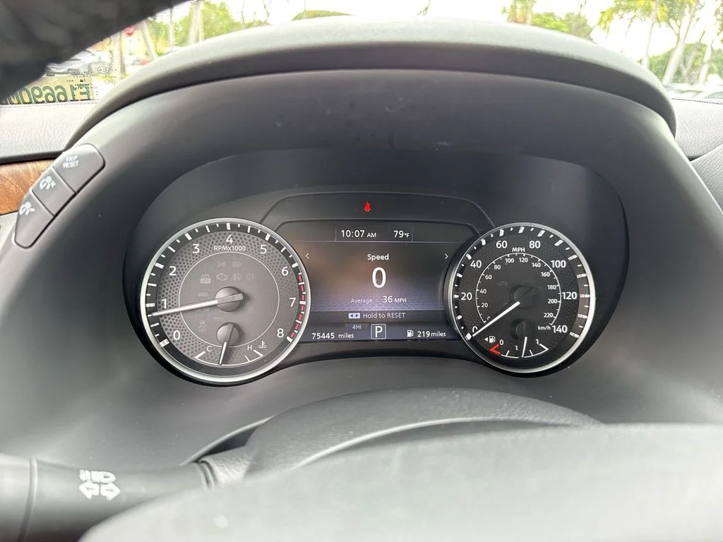 Used 2024 Aspen White Nissan SL image 49