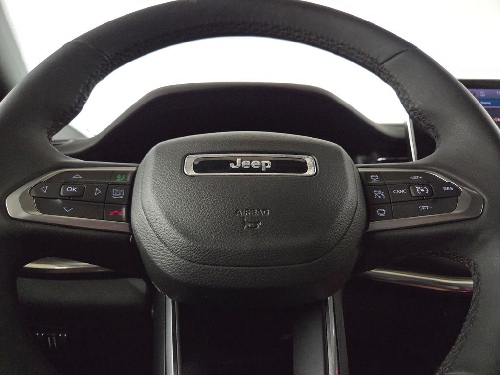 Used 2024 White Jeep Limited image 22