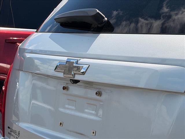Used 2016 Silver Ice Metallic Chevrolet LT image 13