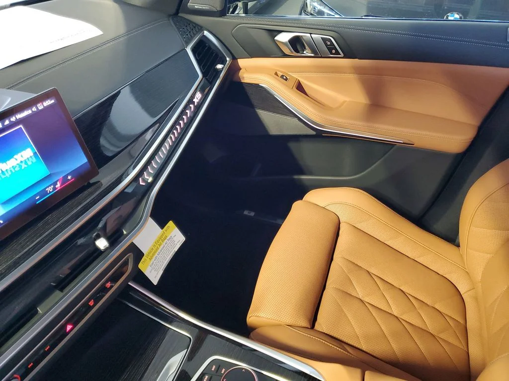 Used 2026 Gray BMW sDrive40i image 20