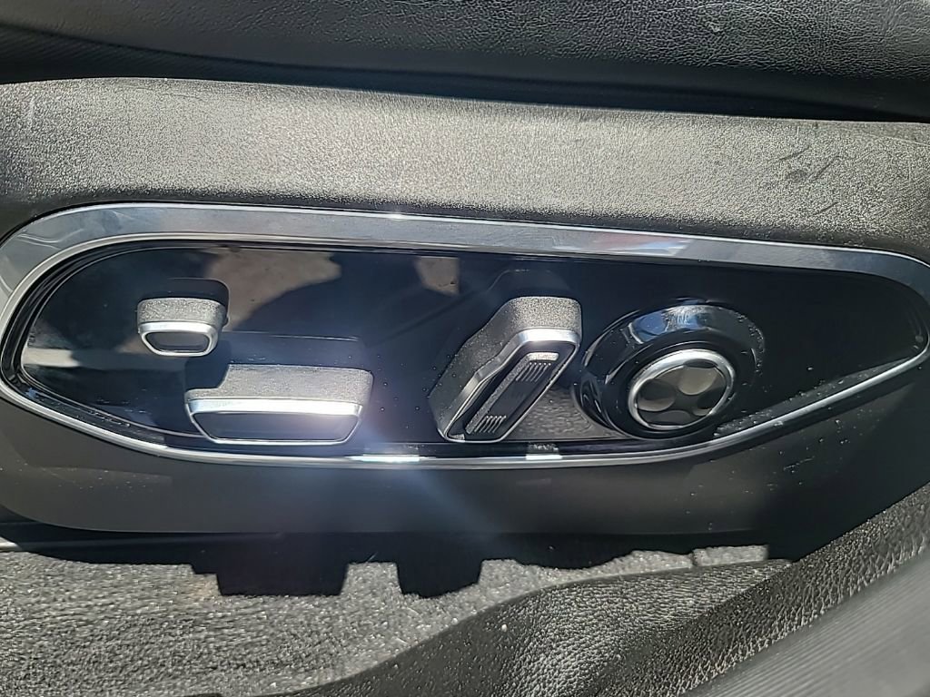 2023 Jeep Grand Cherokee Overland - Photo 14