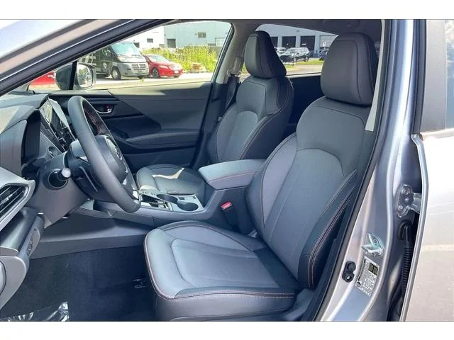 New 2026 ICE SILVER METALLIC Subaru Limited Hybrid image 9