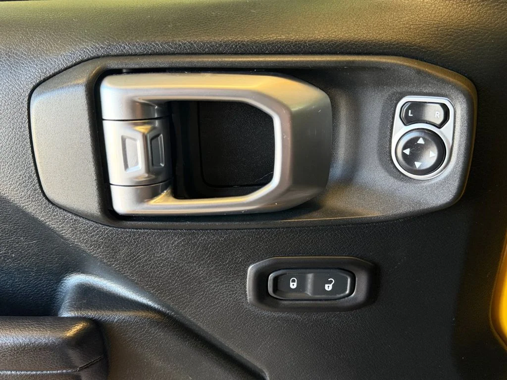 Used 2019 Yellow Jeep Unlimited Sport S image 27