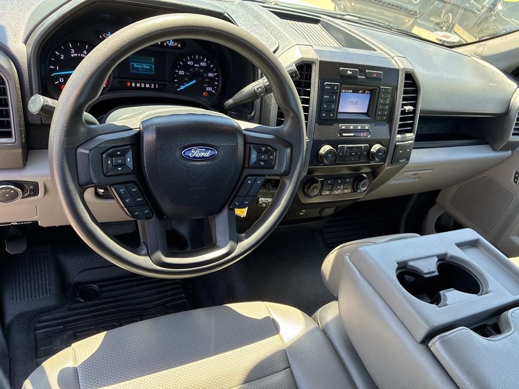 Used 2022 White Ford XL image 18