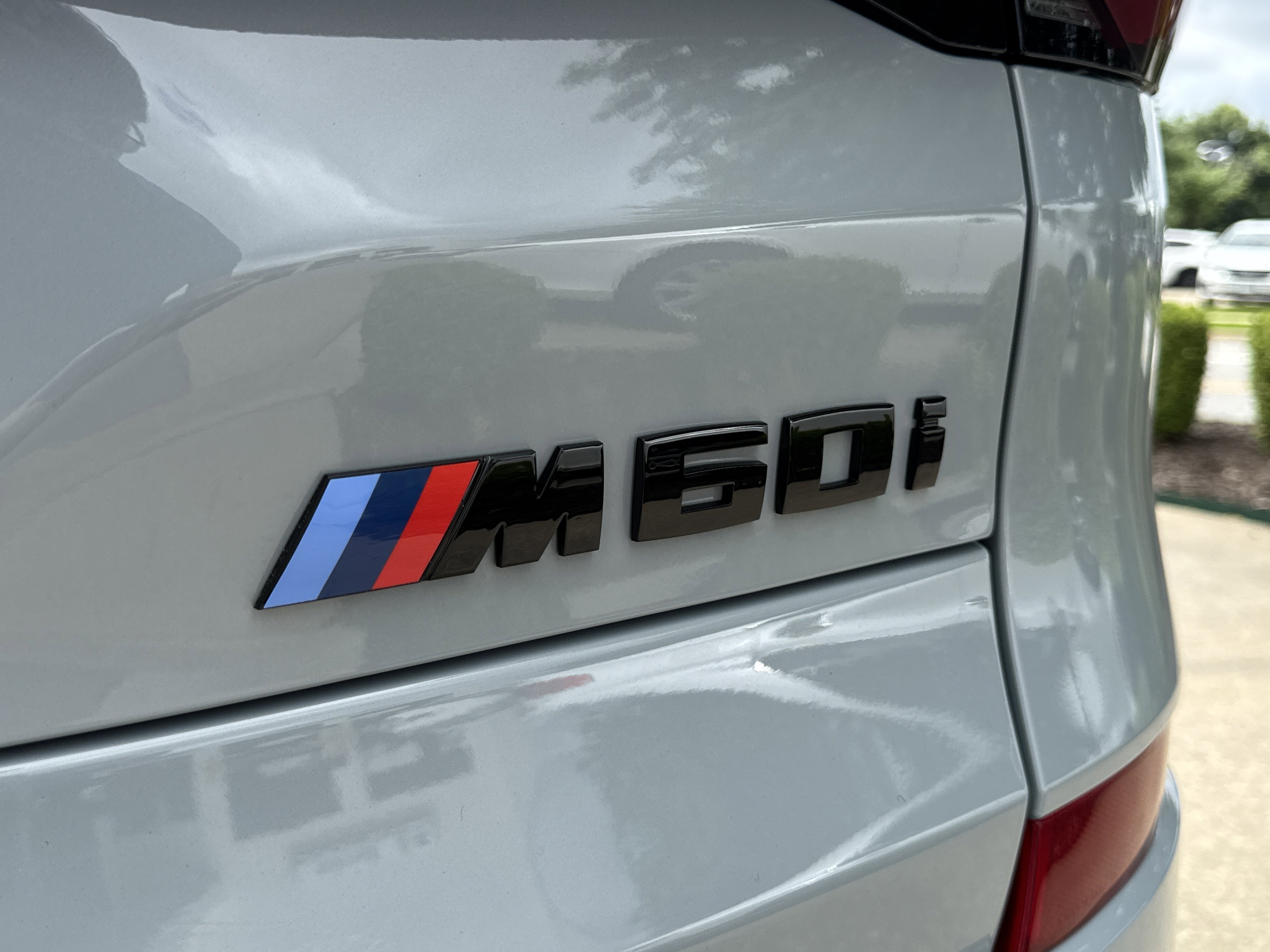 New 2026 BROOKLYN GREY BMW M60i image 7