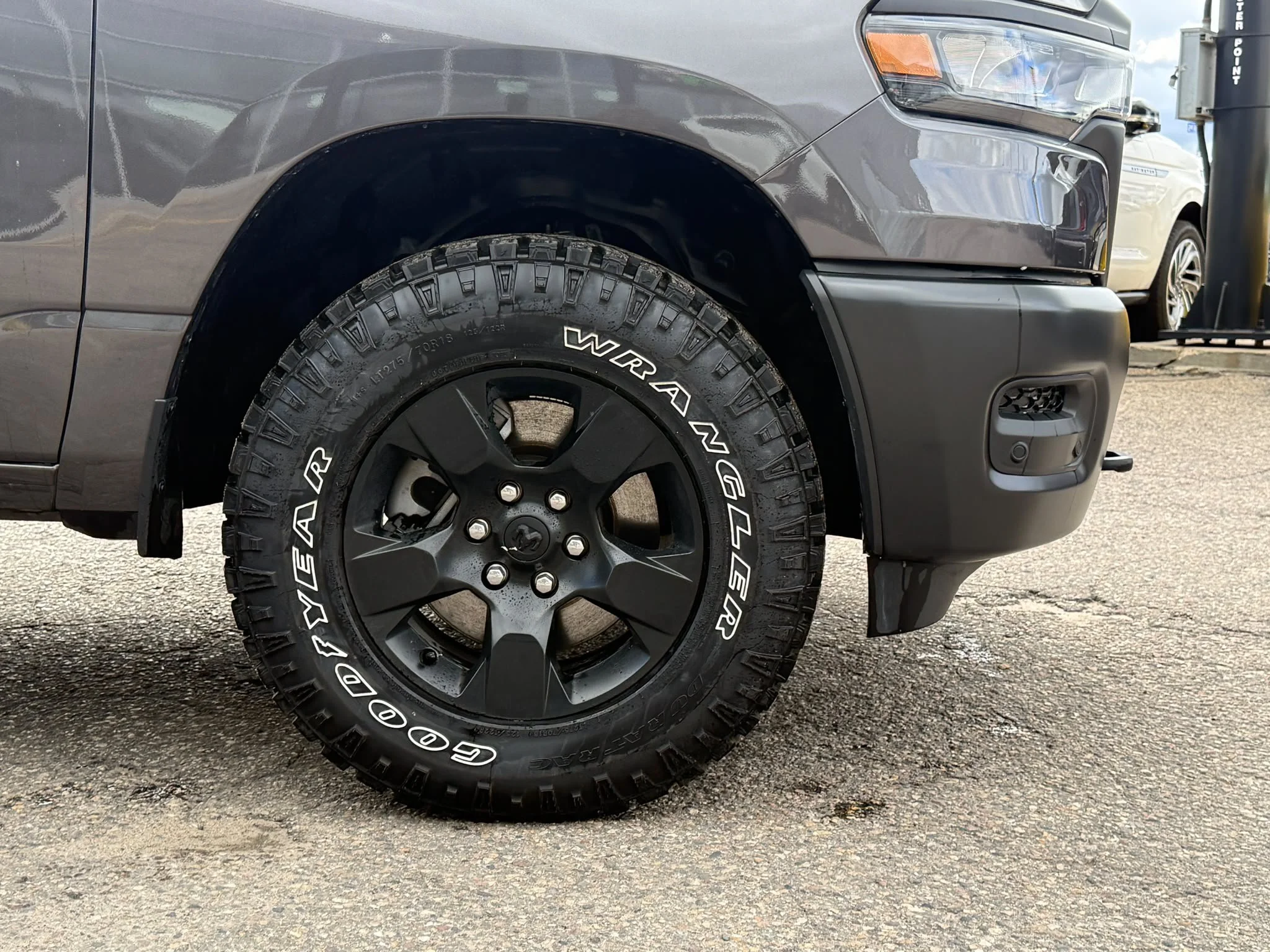 Certified Used 2026 Granite Crystal Metallic Ram Warlock 4x4*6 Pass | 3.0L I6 | 33in Tires | Adaptive Cruise | Remote Start | Park Assist image 21