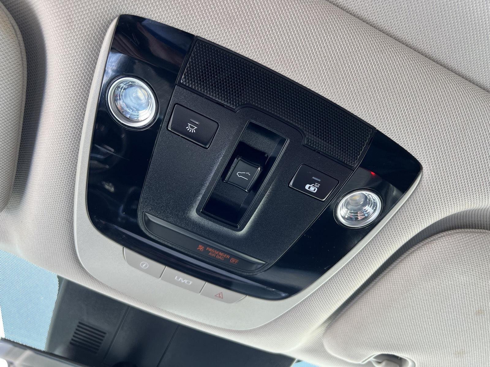 2022 Kia Sorento SX - Photo 30