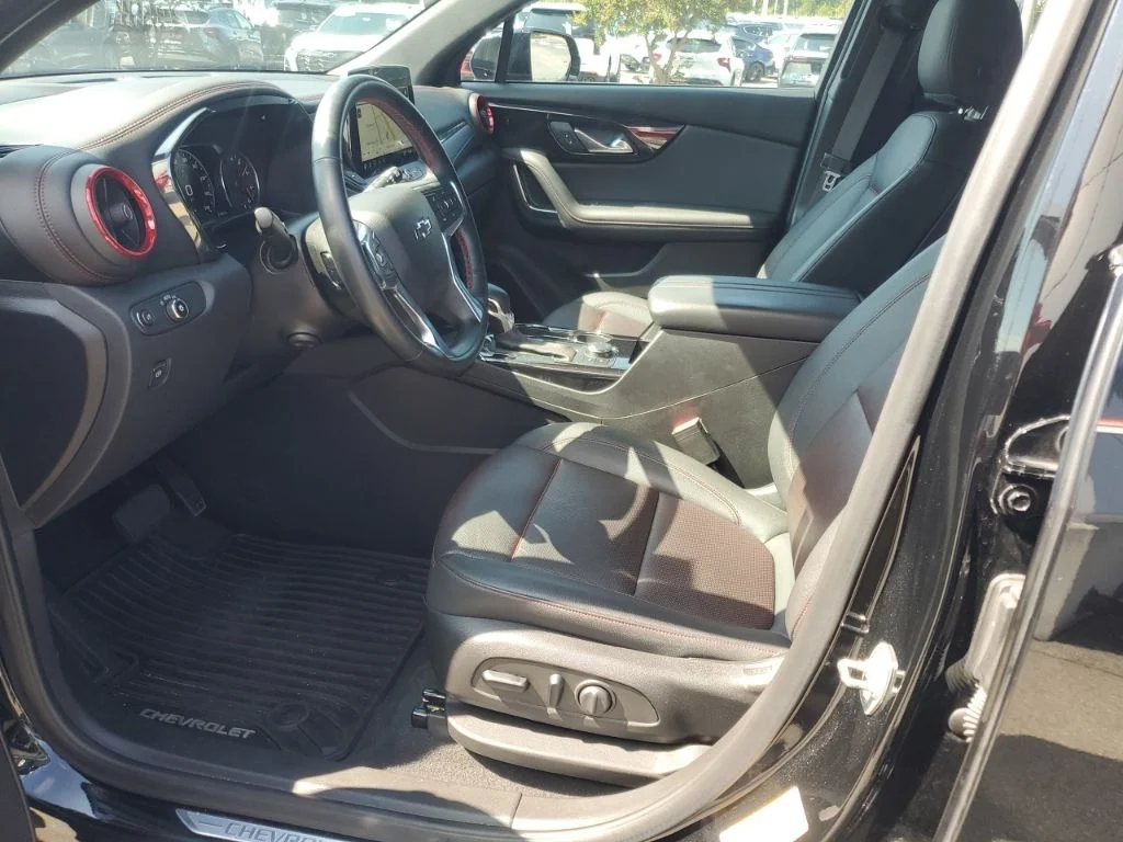Used 2023 Black Chevrolet RS image 14