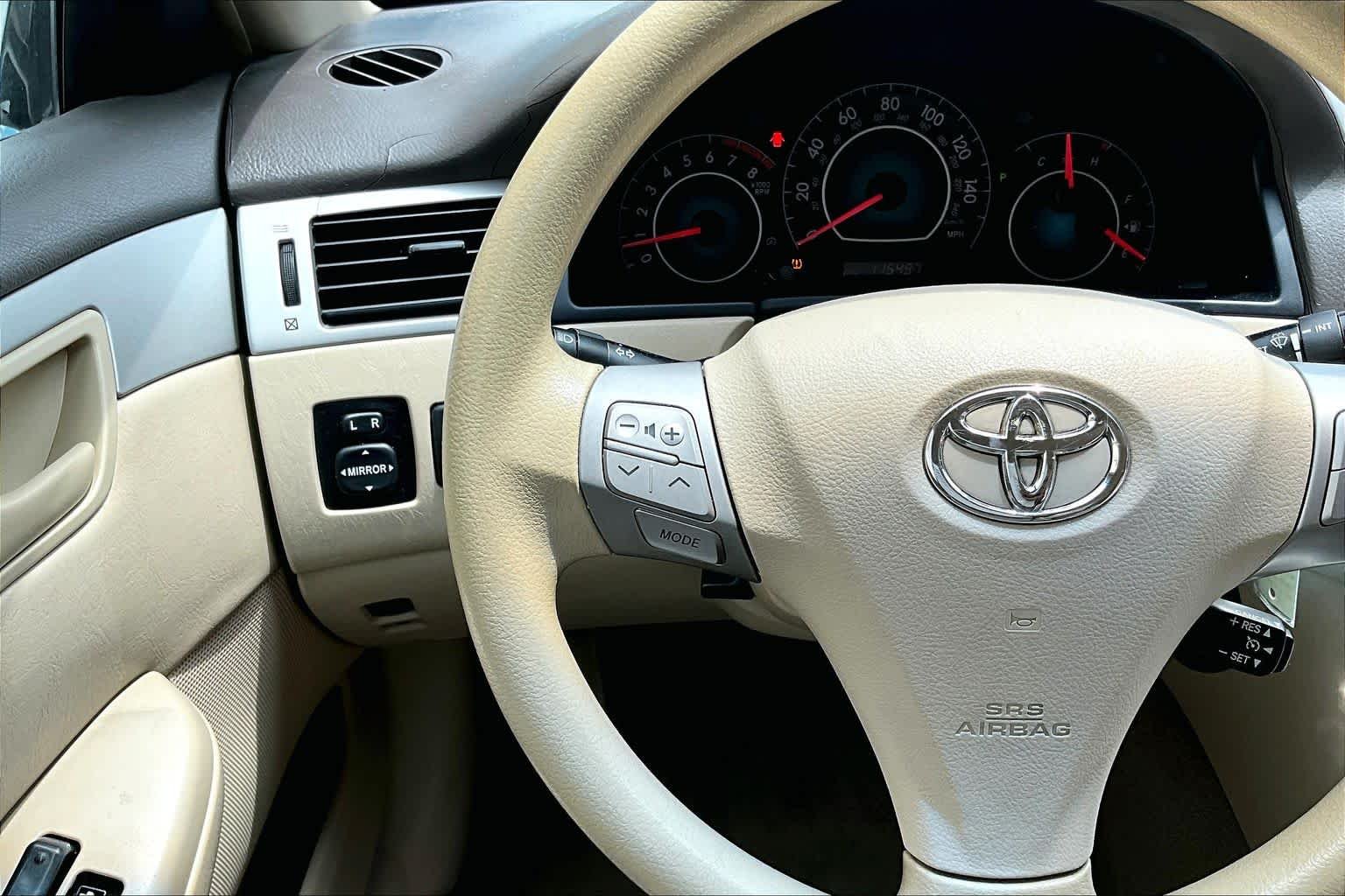 Used 2007 Blizzard Pearl Toyota SE image 23