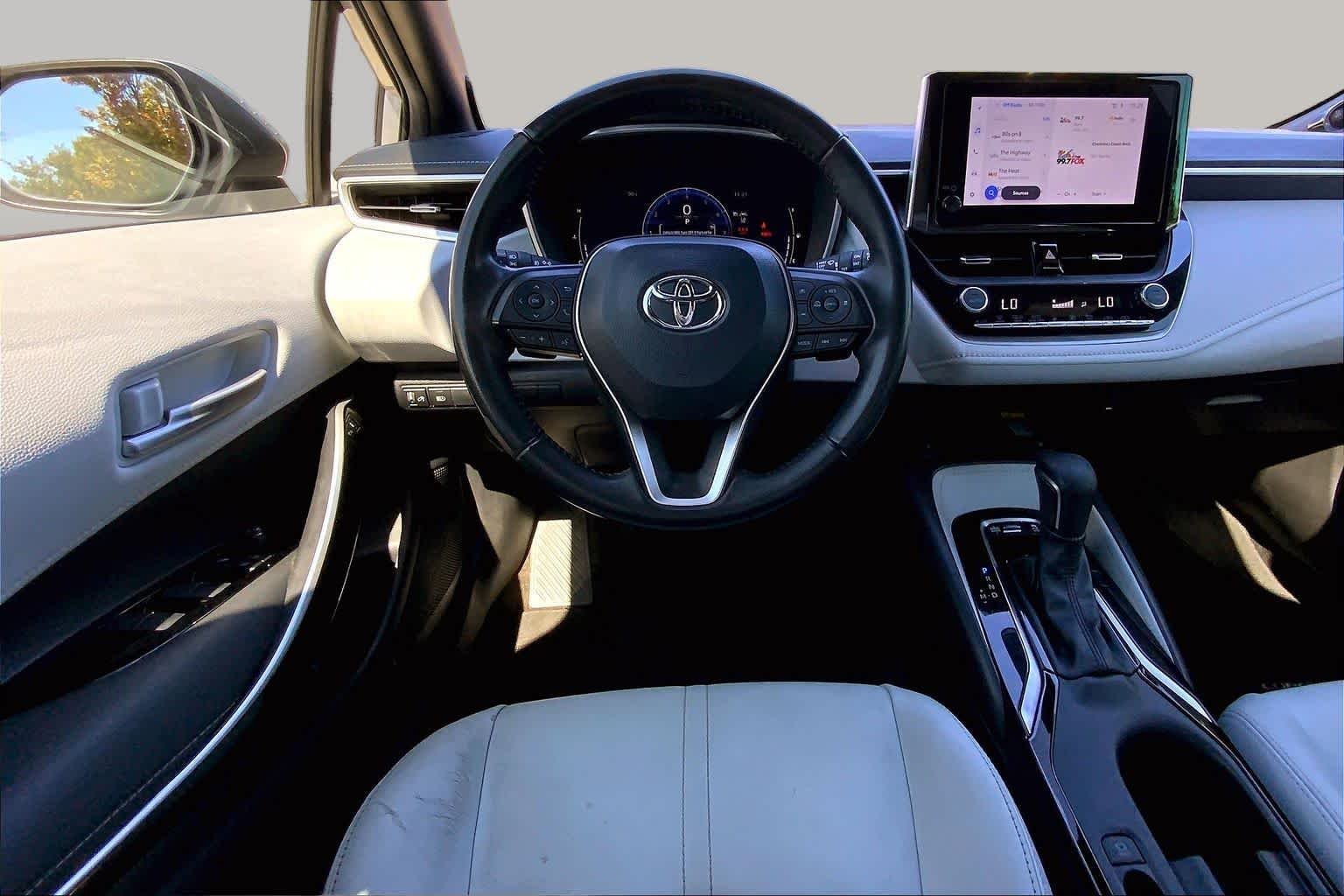 Pre-Owned 2023 Toyota Corolla Hatchback XSE