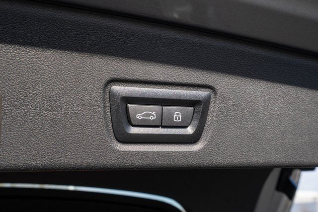 Certified Used 2025 Skyscraper Grey Metallic BMW xDrive40 image 32